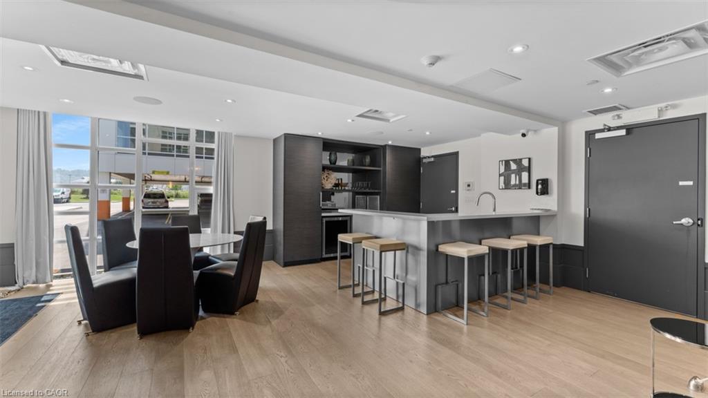 213-10 Concord Place Unit: 213