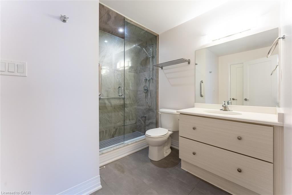 213-10 Concord Place Unit: 213