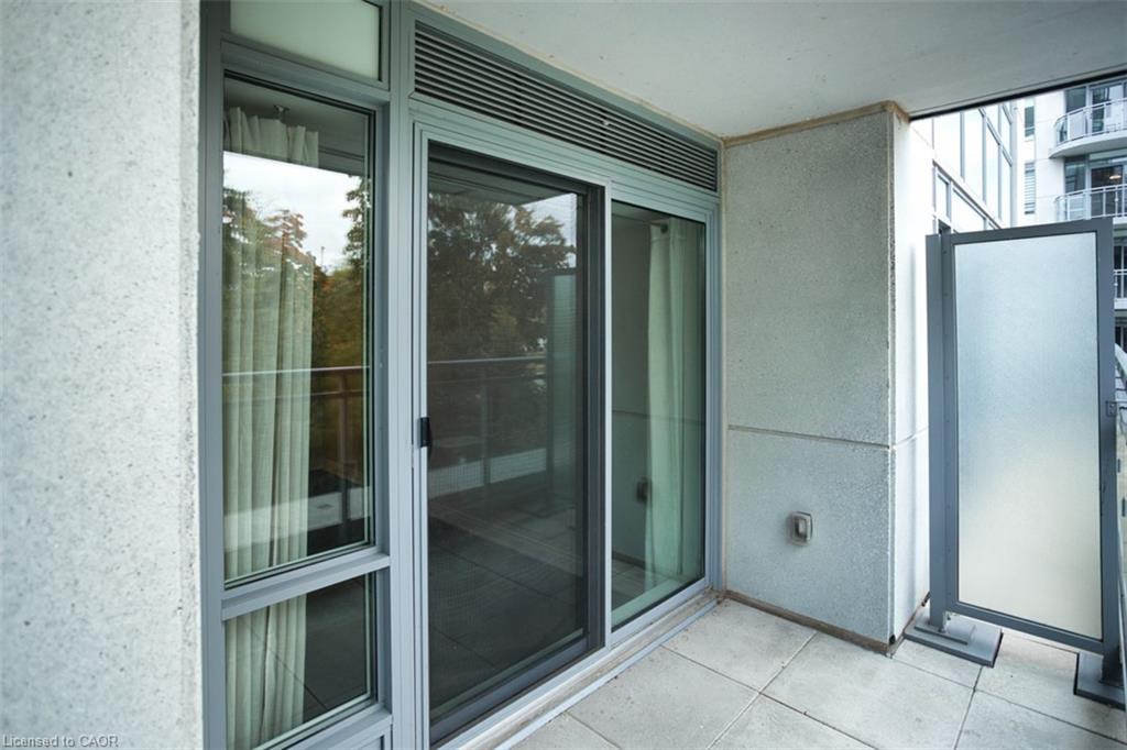 219-3500 Lakeshore Road W Unit: 219