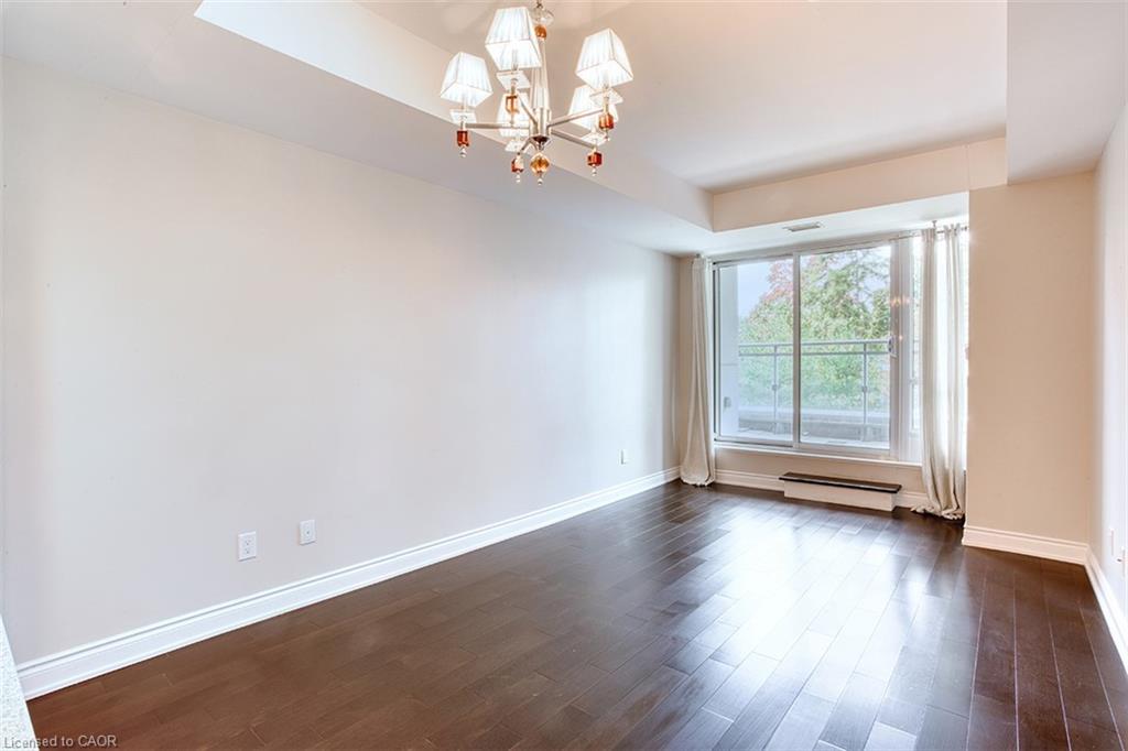 219-3500 Lakeshore Road W Unit: 219