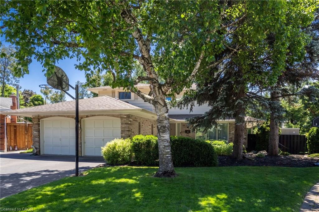 304 Oakwood Court