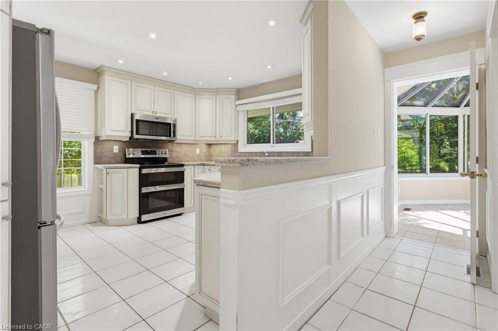 304 Oakwood Court