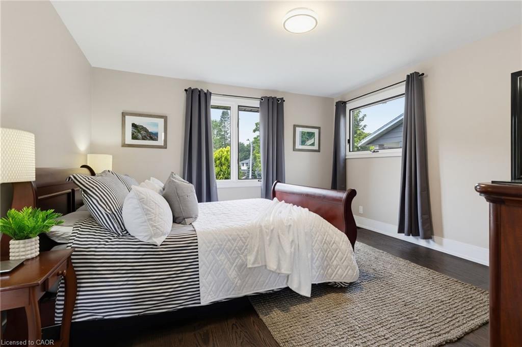 365 Cosburn Crescent