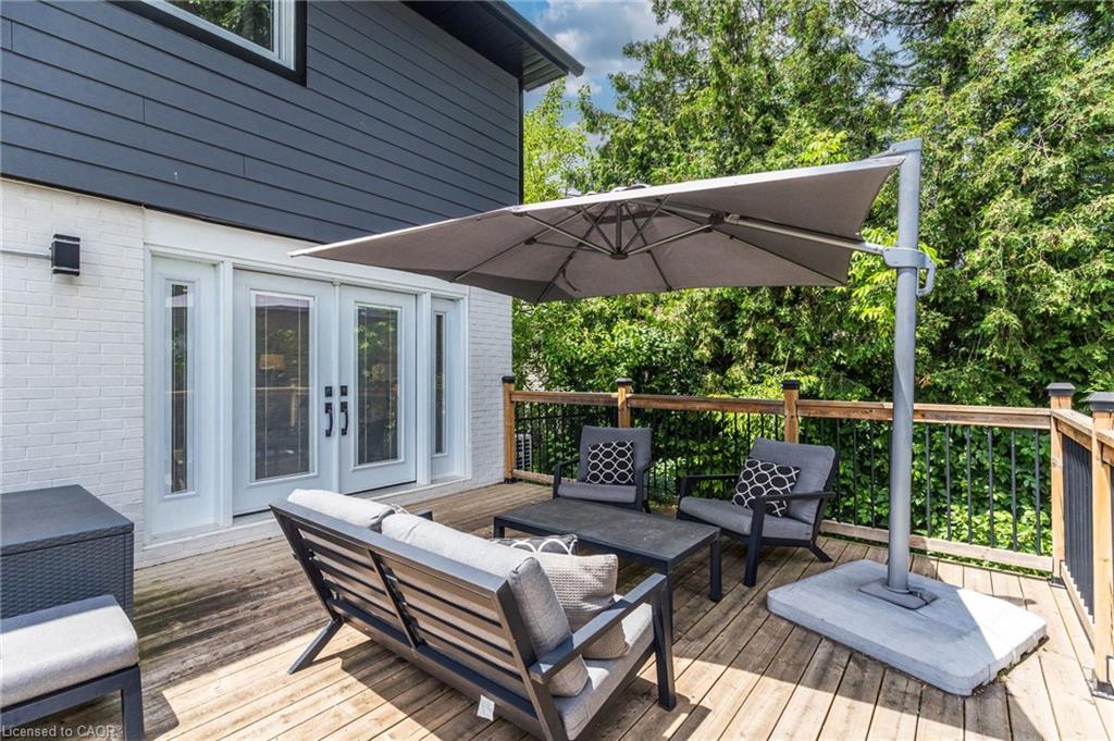 365 Cosburn Crescent