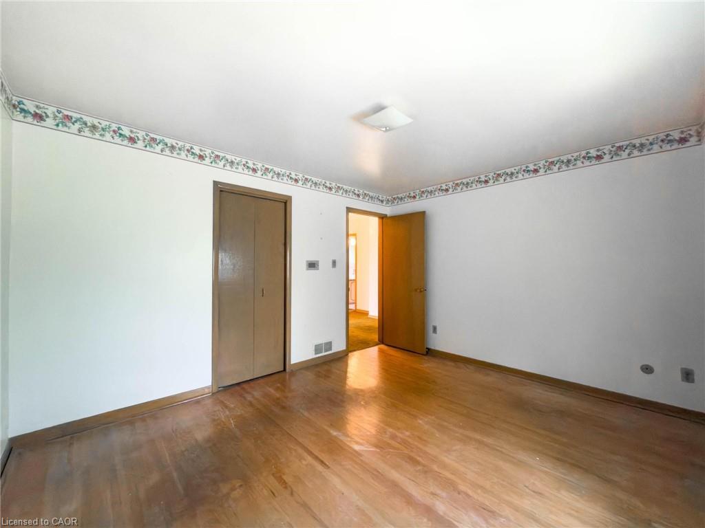 3577 Bluestream Crescent