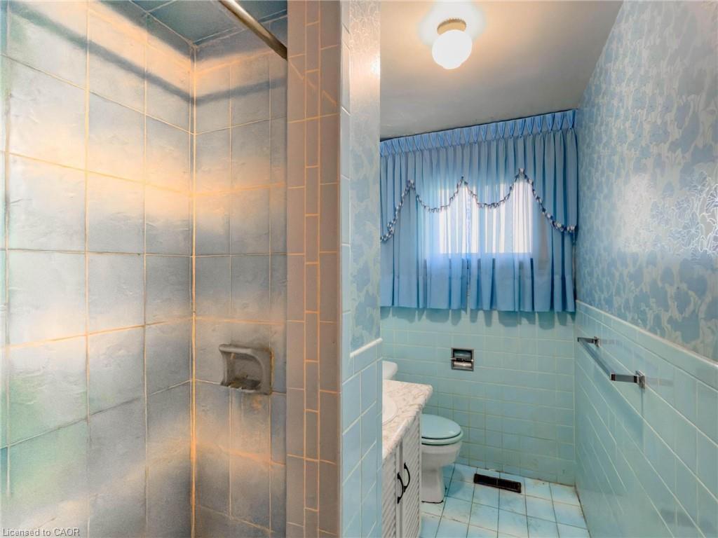 3577 Bluestream Crescent