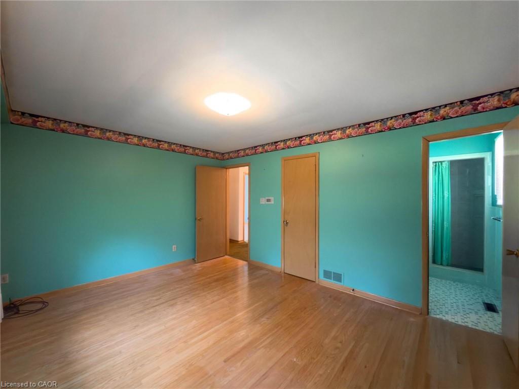 3577 Bluestream Crescent