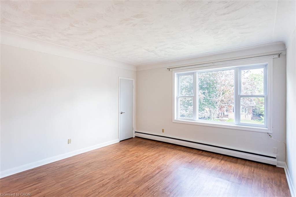 2-718 Ross Street Unit: 2