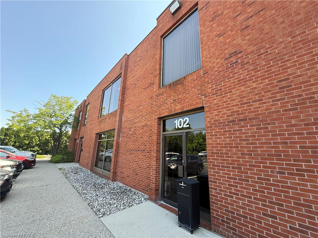 102-2321 Fairview Street Unit: 102
