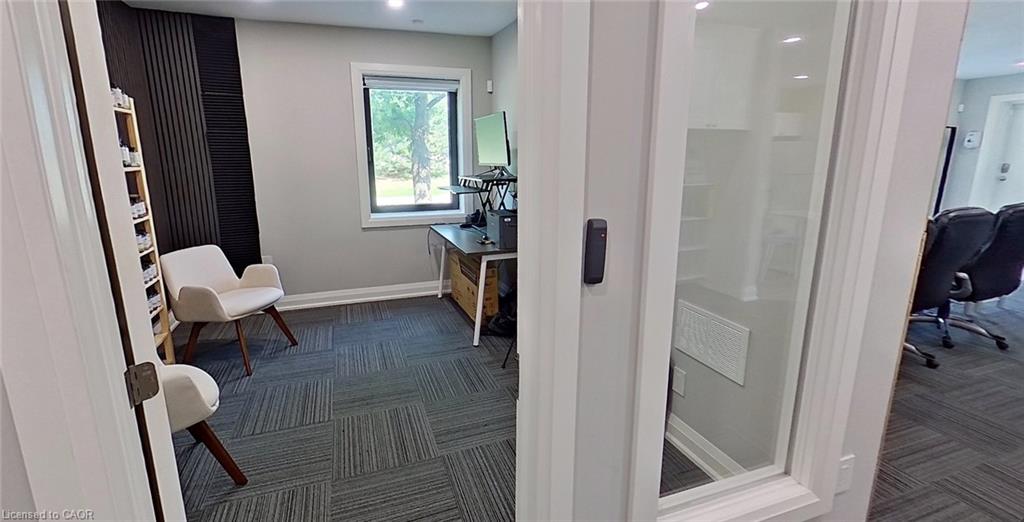11-4180 Morris Drive Unit: 11