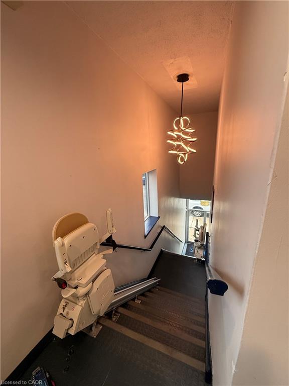517 Upper Sherman Avenue Unit: 2nd Floor