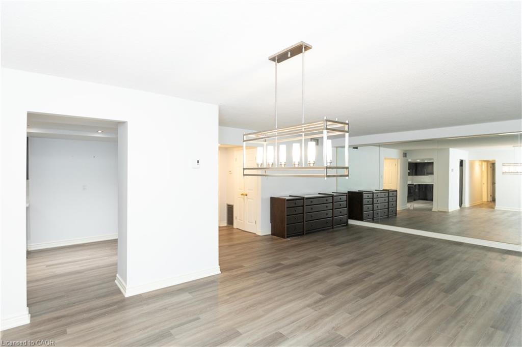 116-150 Wilson Street W Unit: 116