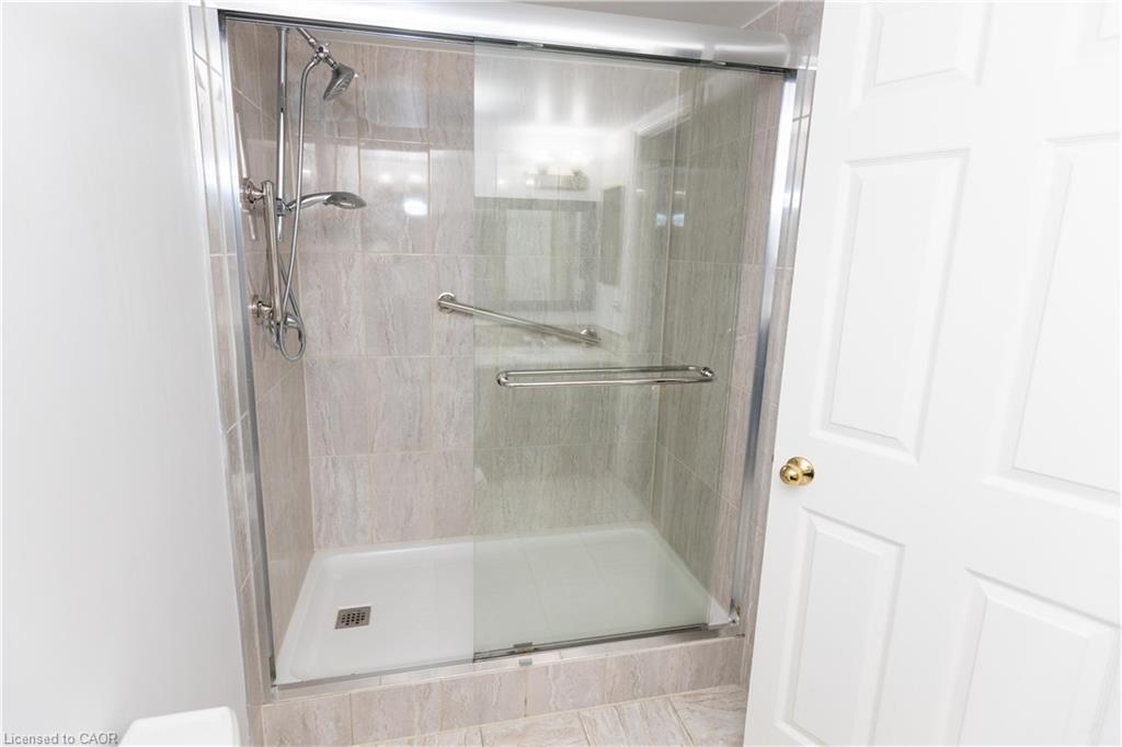 116-150 Wilson Street W Unit: 116