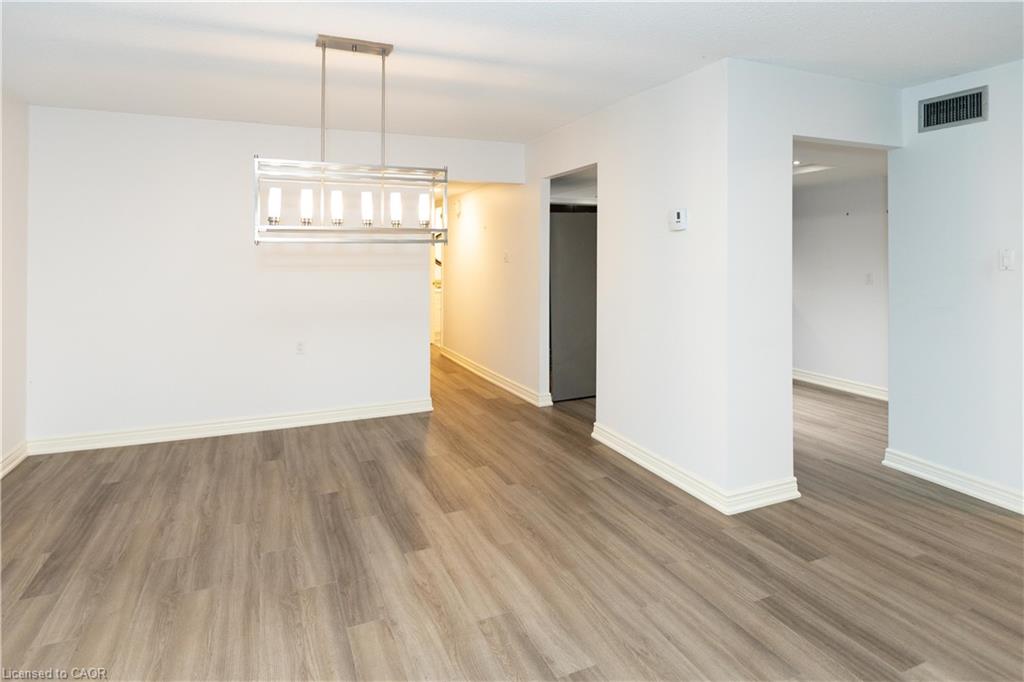 116-150 Wilson Street W Unit: 116