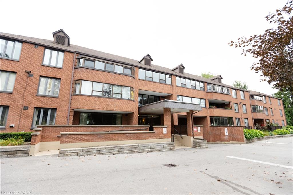 116-150 Wilson Street W Unit: 116