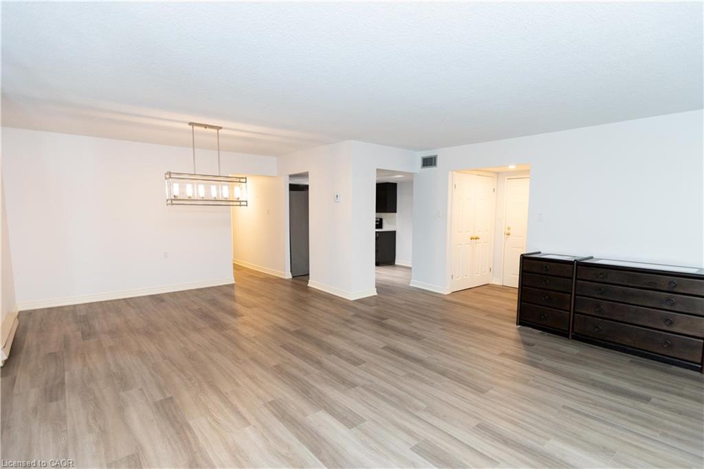 116-150 Wilson Street W Unit: 116