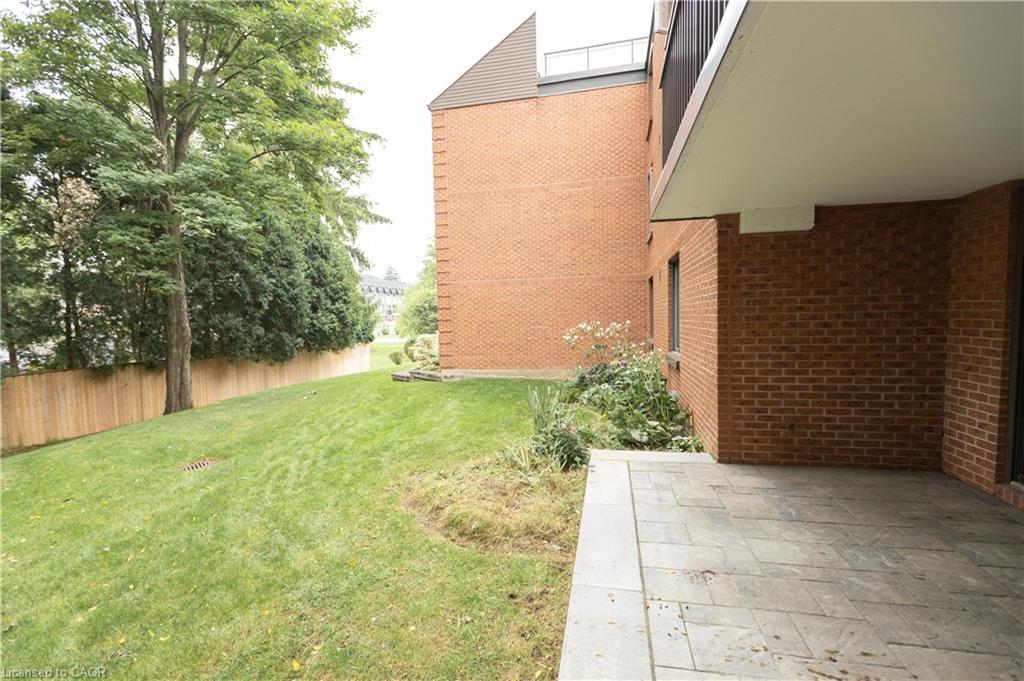 116-150 Wilson Street W Unit: 116