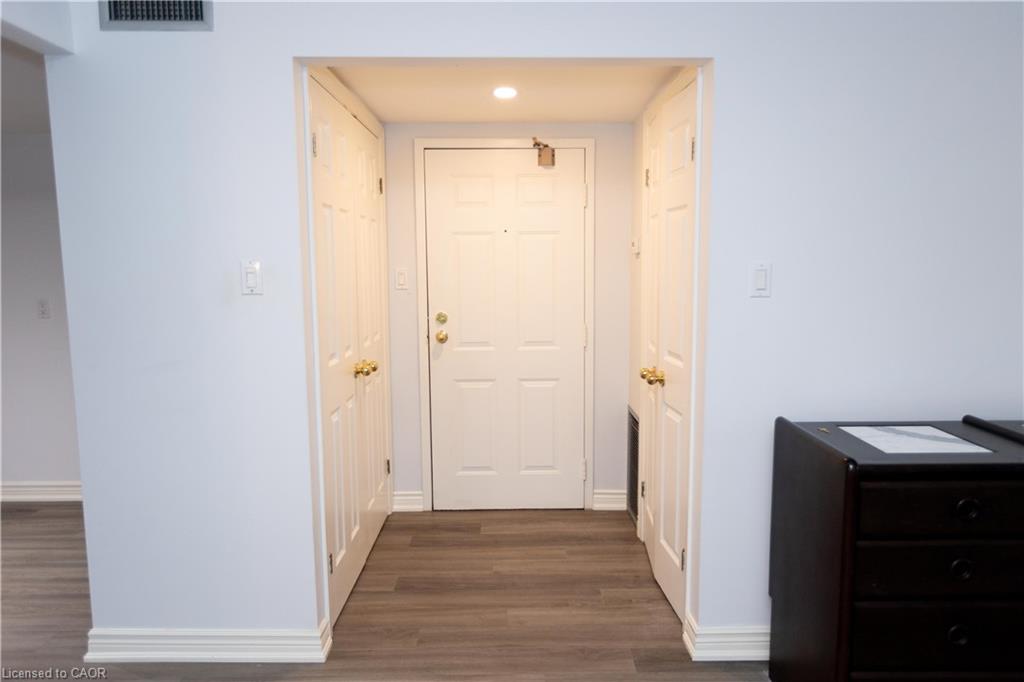 116-150 Wilson Street W Unit: 116