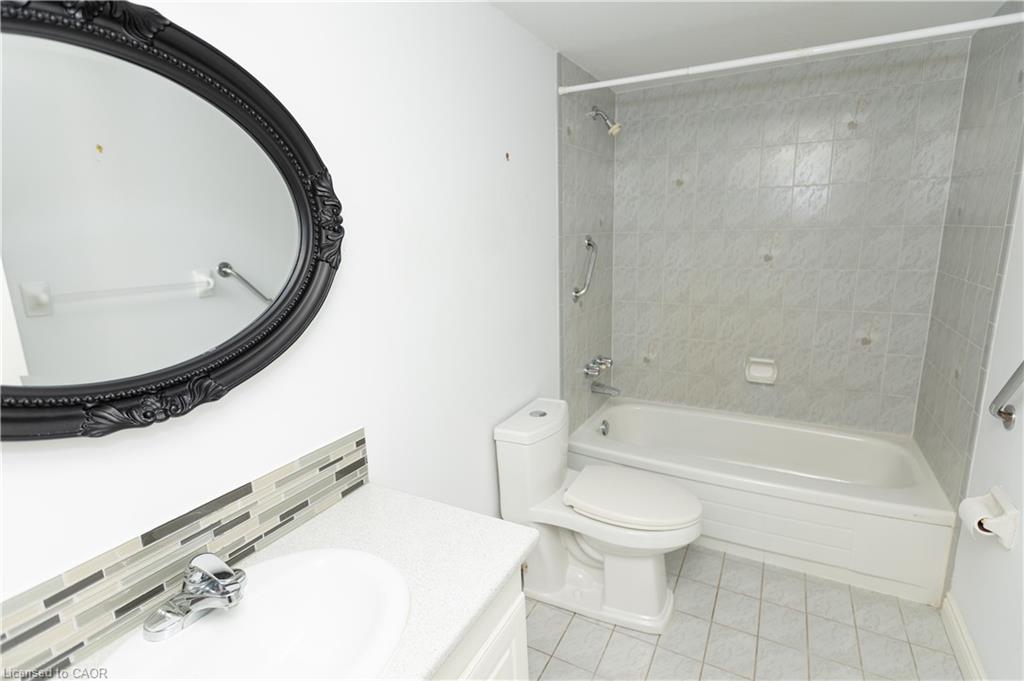 116-150 Wilson Street W Unit: 116