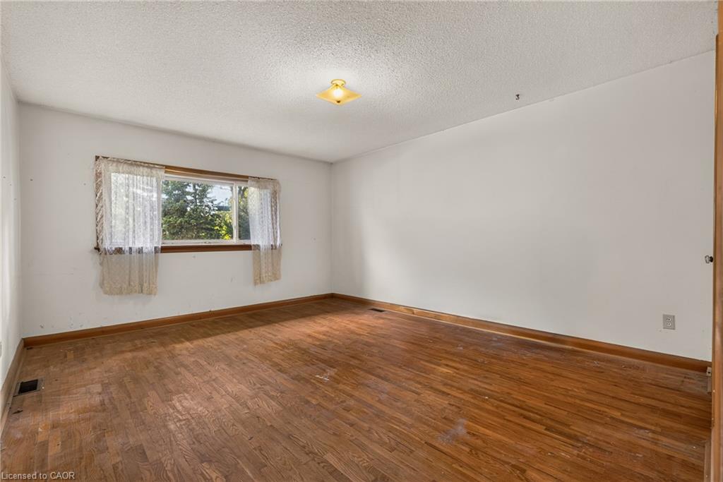 539 Enfield Road