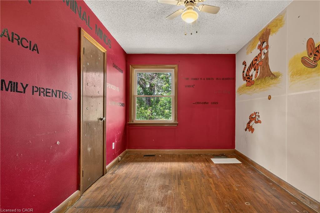 539 Enfield Road