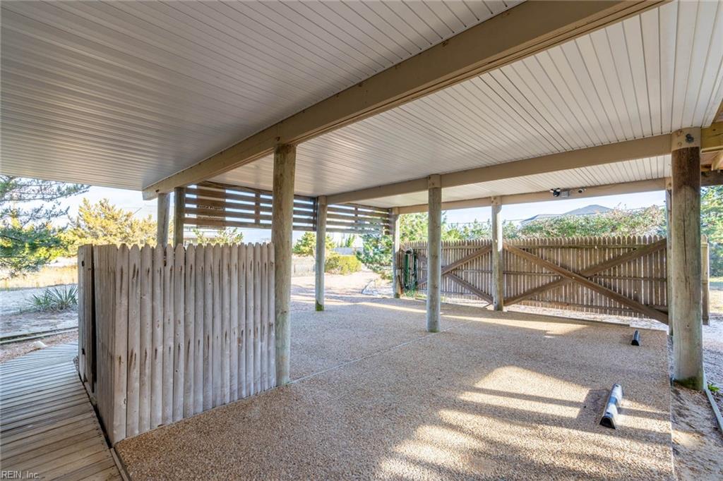 2217 Sandfiddler Rd