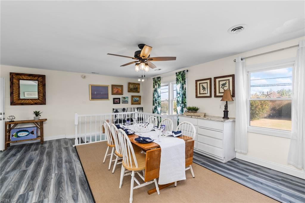 2733 Sandpiper RD