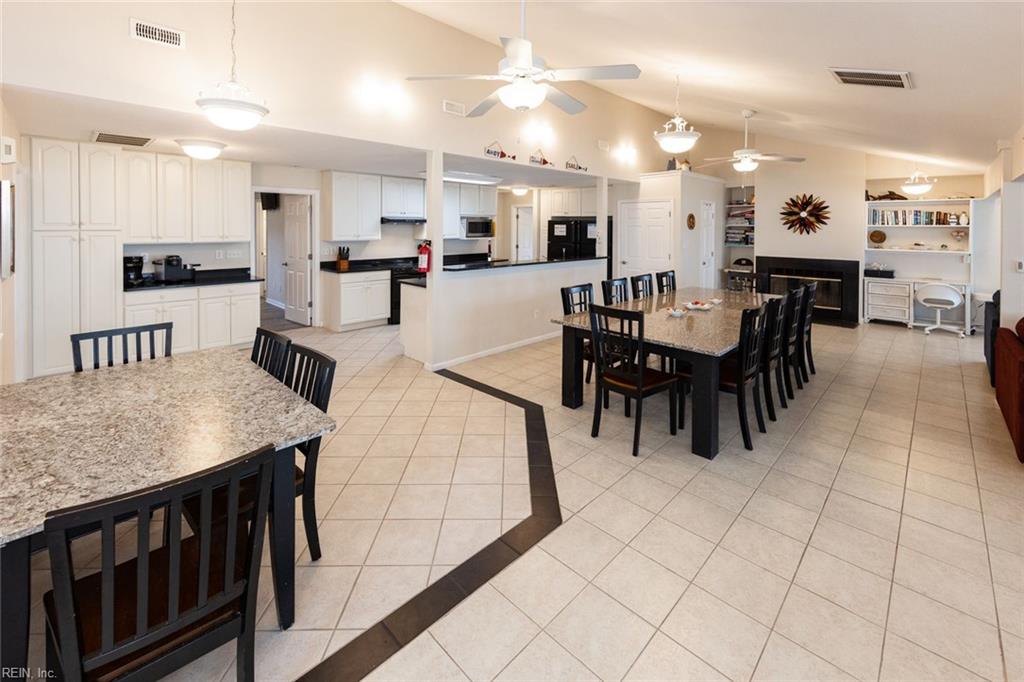 2348 Sandfiddler RD