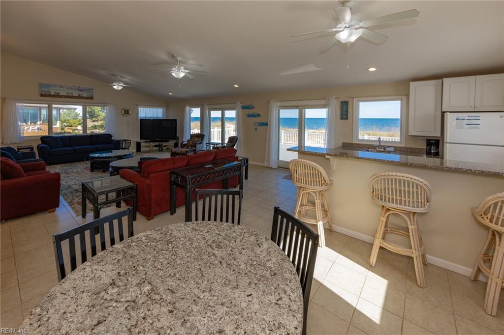 2348 Sandfiddler RD