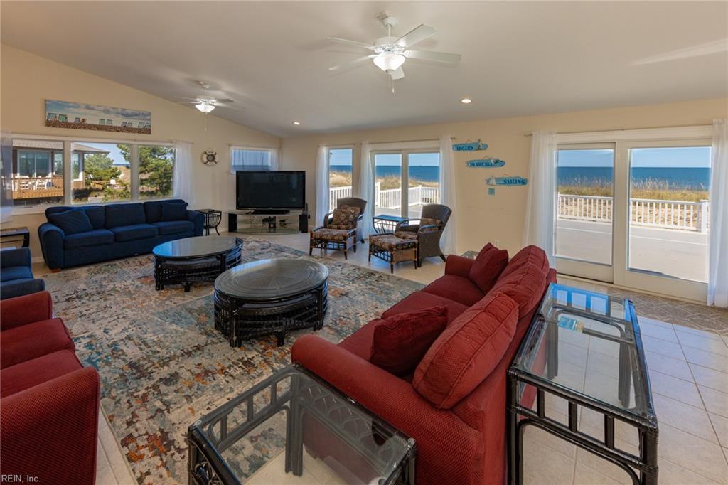 2348 Sandfiddler RD