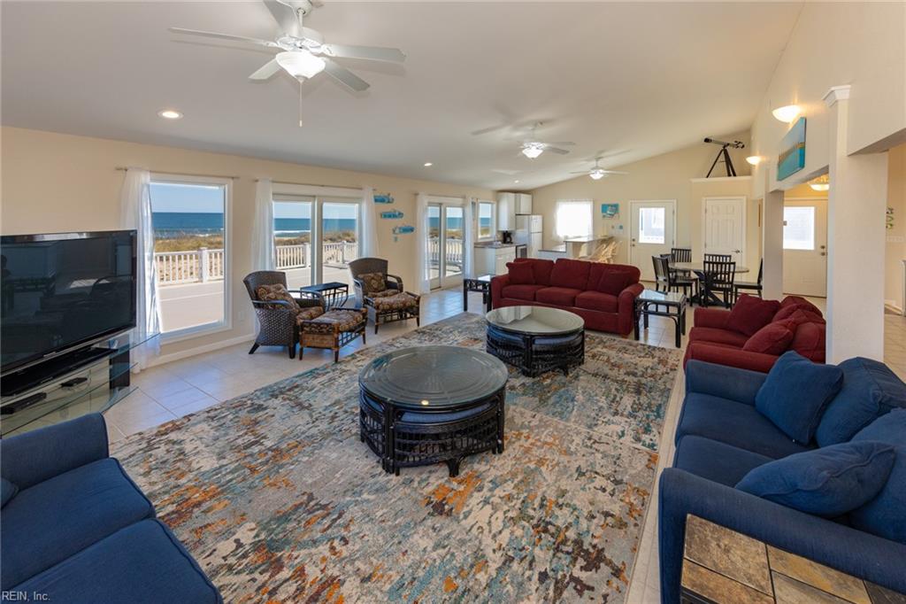 2348 Sandfiddler RD