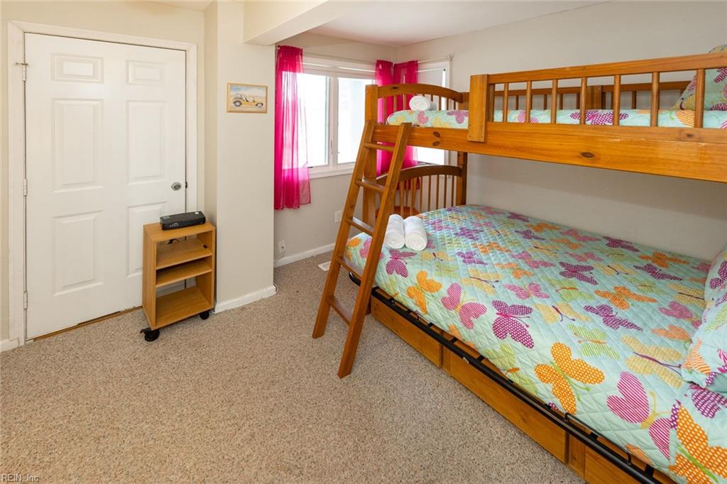 2348 Sandfiddler RD