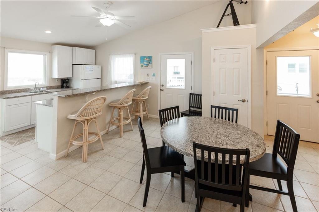2348 Sandfiddler RD