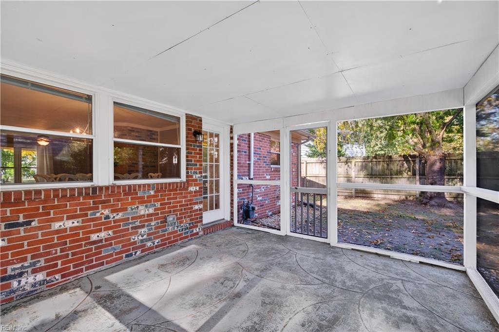 308 Westwood CIR