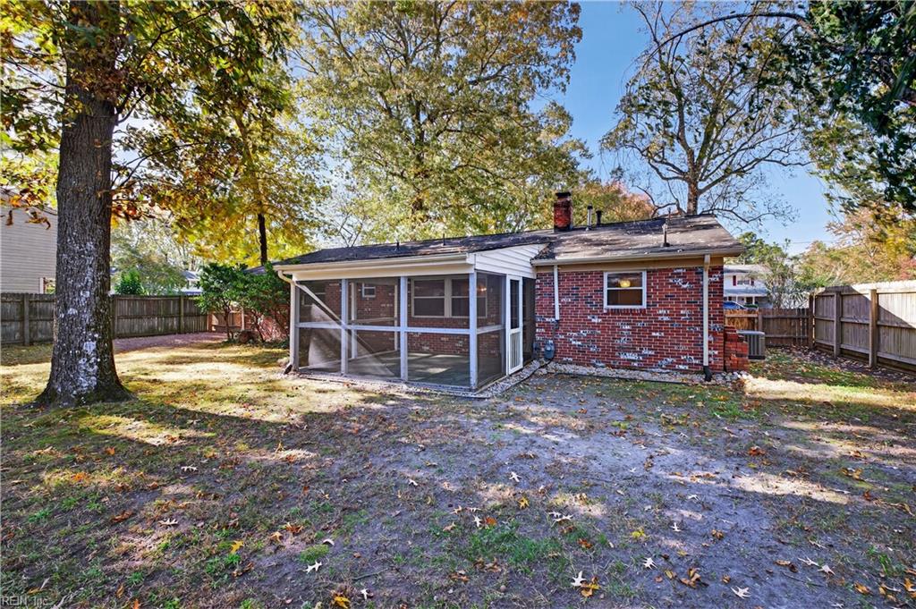 308 Westwood CIR