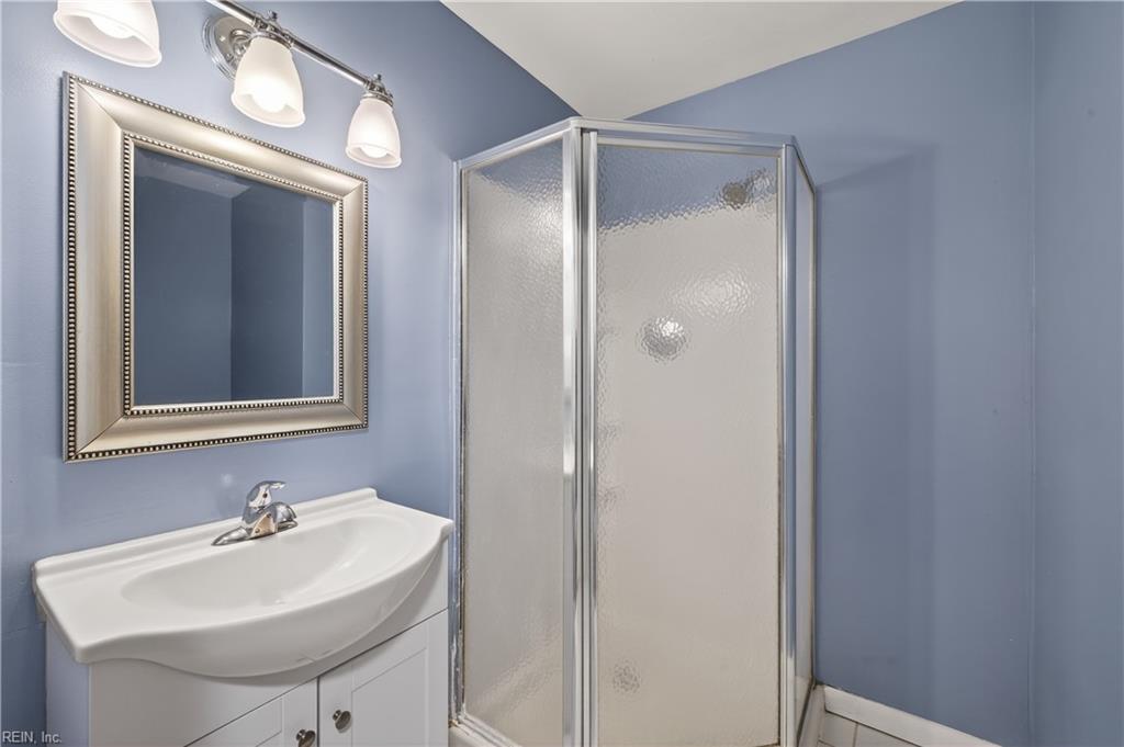 308 Westwood CIR