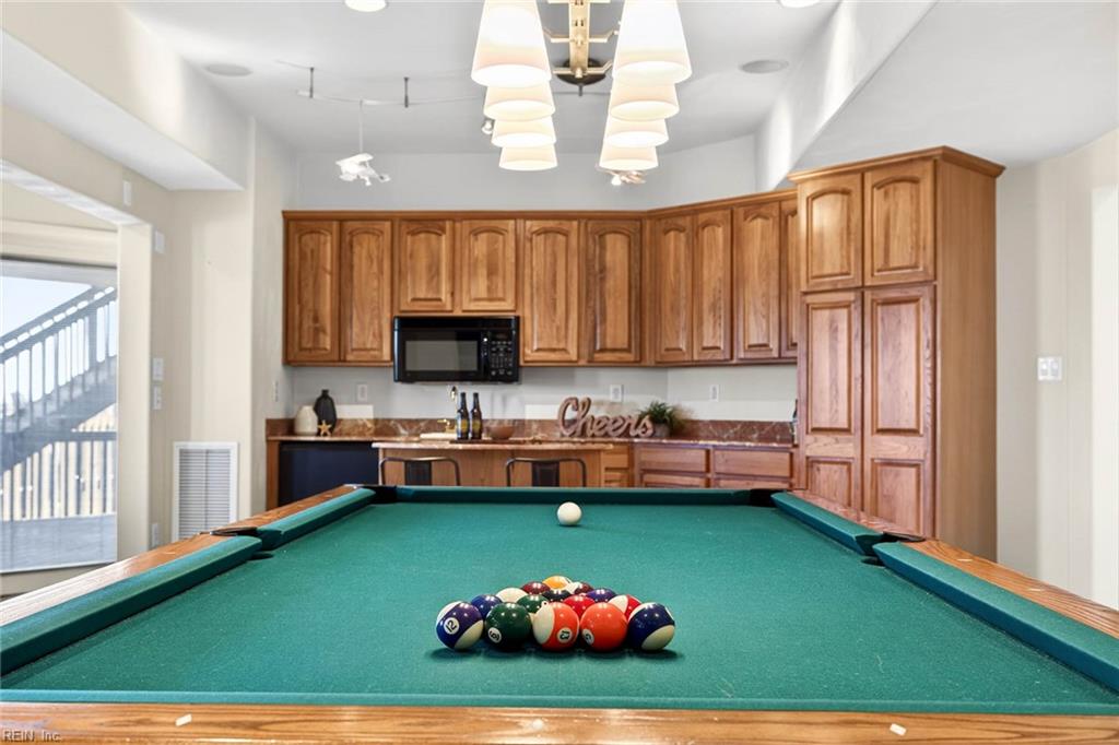 2220 Sandfiddler RD