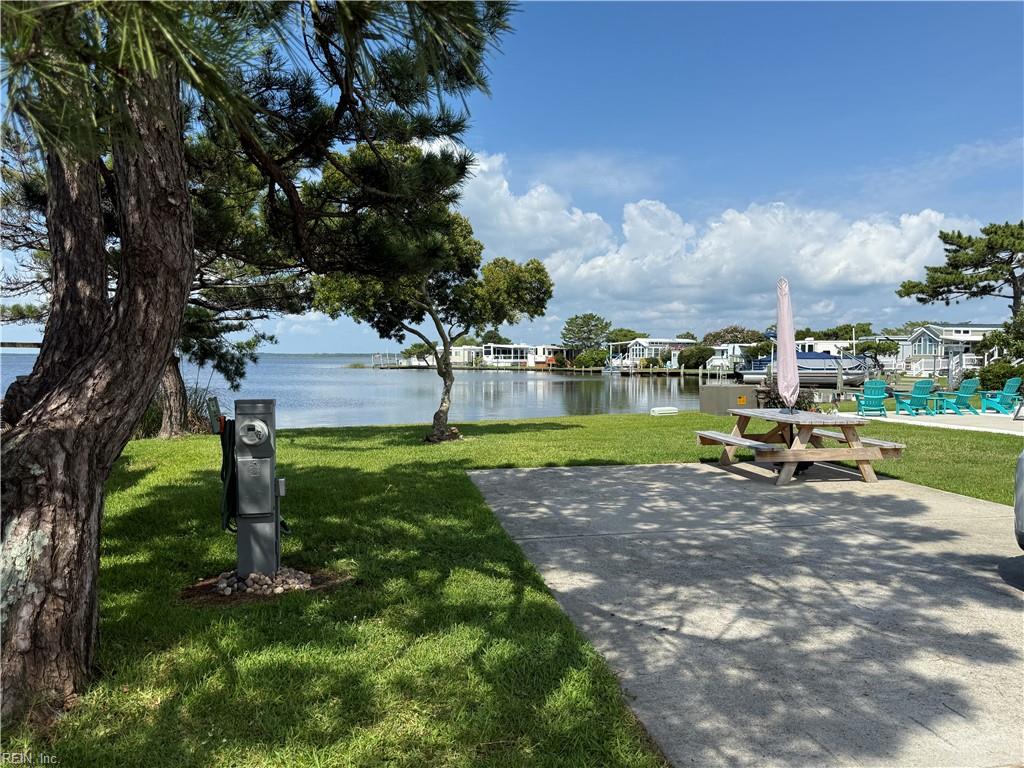 3665 Sandpiper RD 8