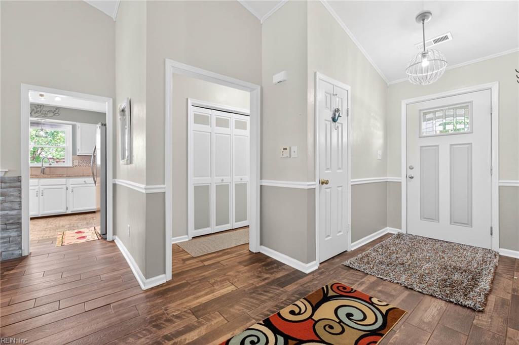 1005 Culmer DR