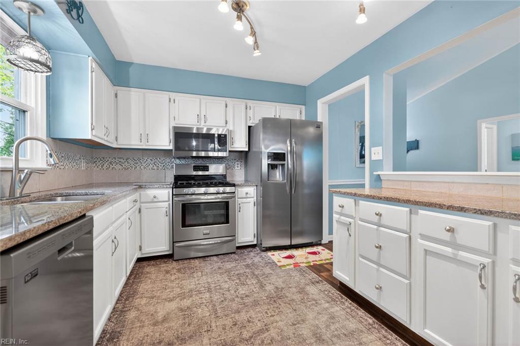 1005 Culmer DR
