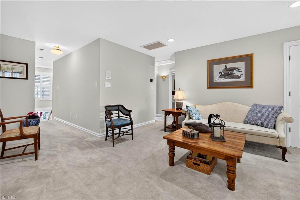 1036 Horton PL