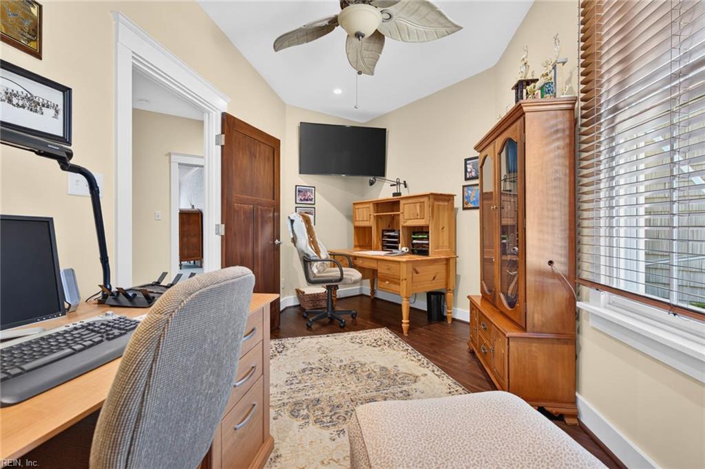 804 Santiago PT