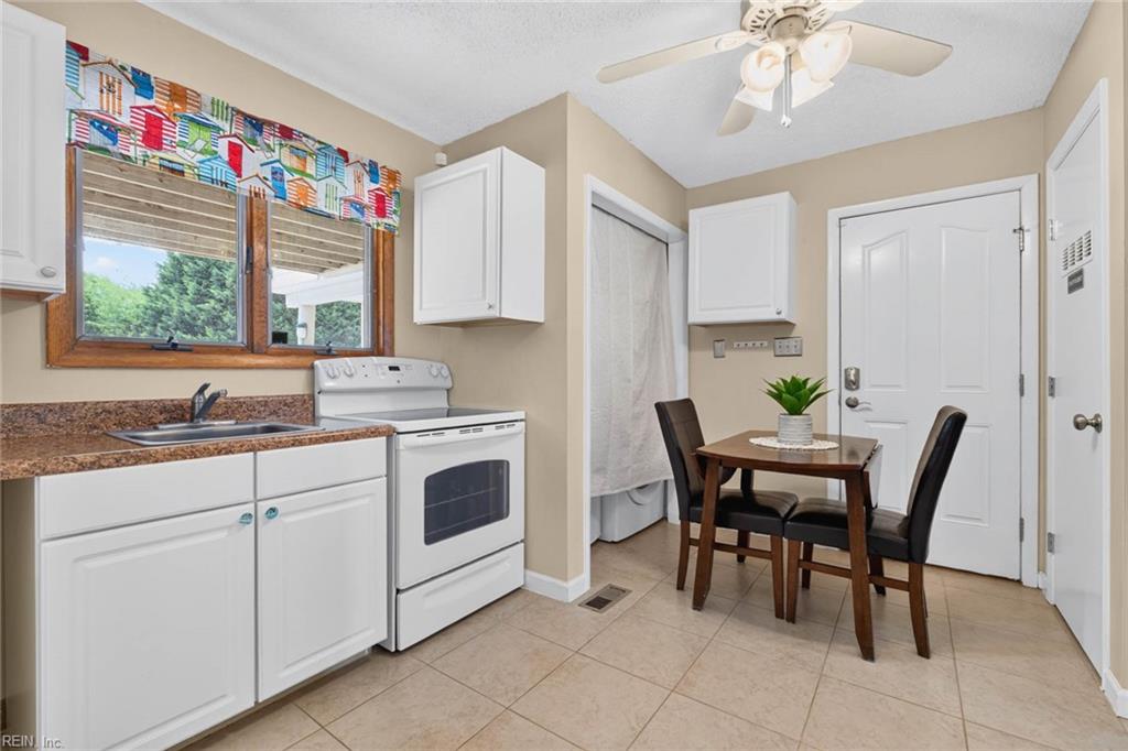 2581 Sandpiper RD