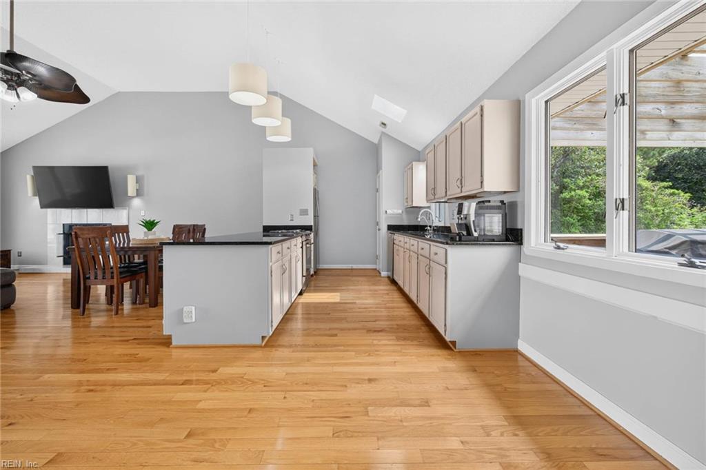 2581 Sandpiper RD