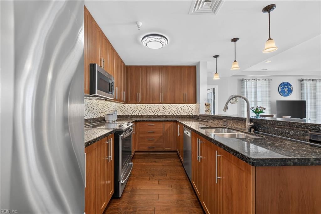 3738 Sandpiper RD 211B