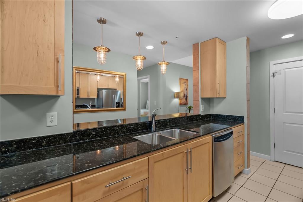 3700 Sandpiper RD 114