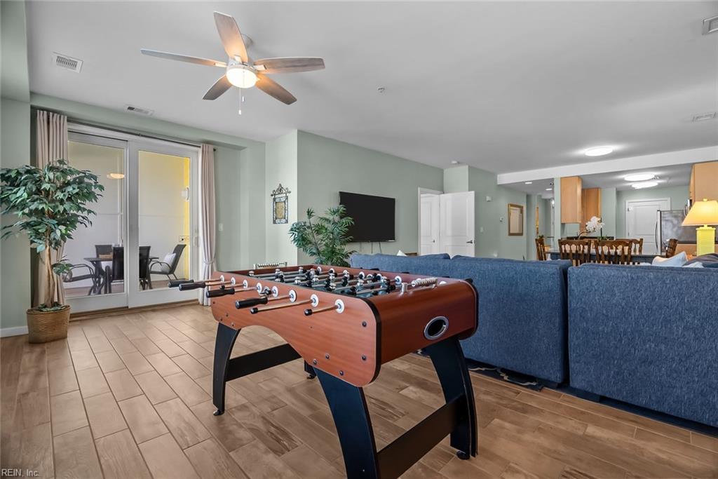 3700 Sandpiper RD 114