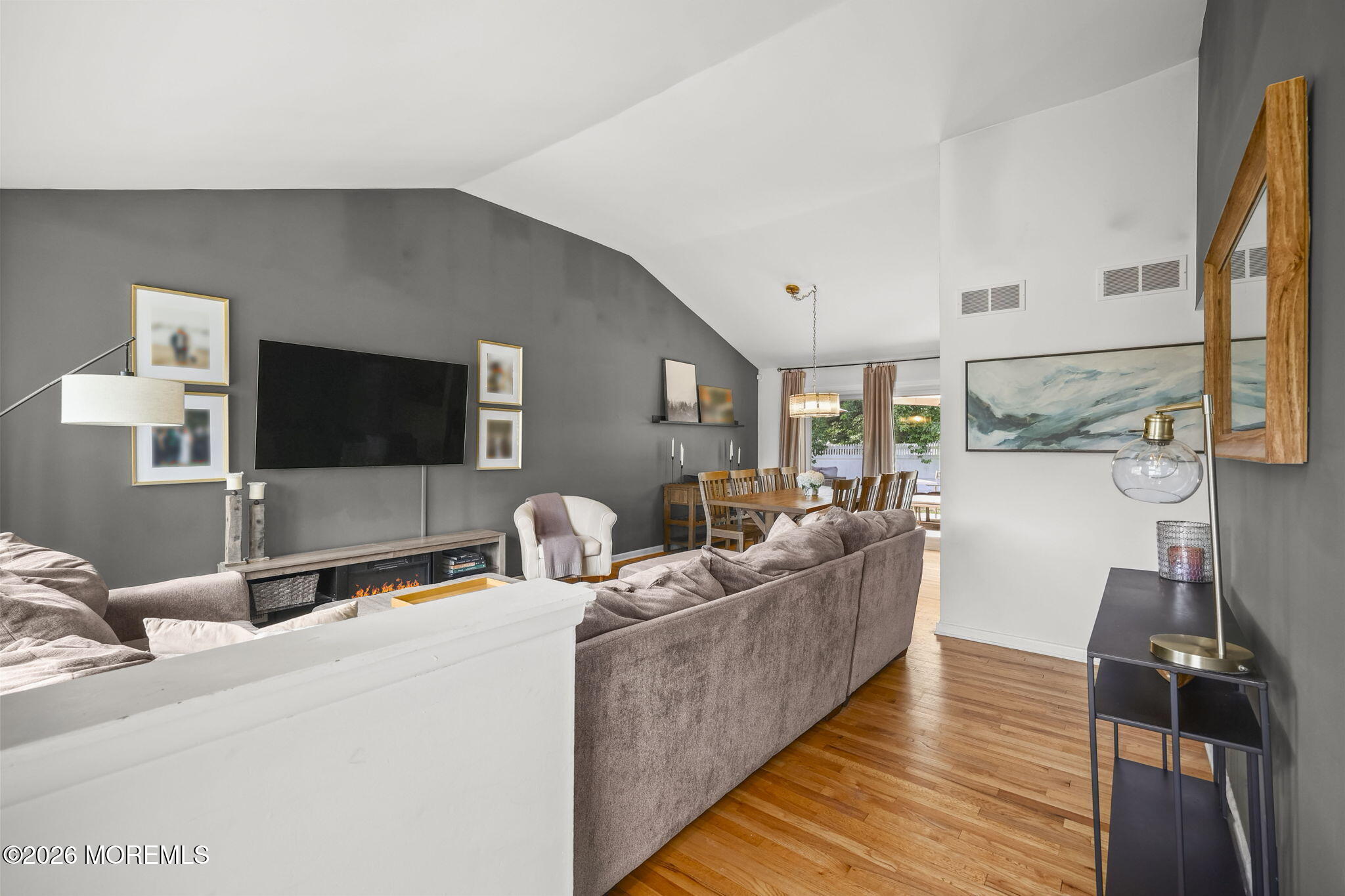 11 Cedarcrest Drive