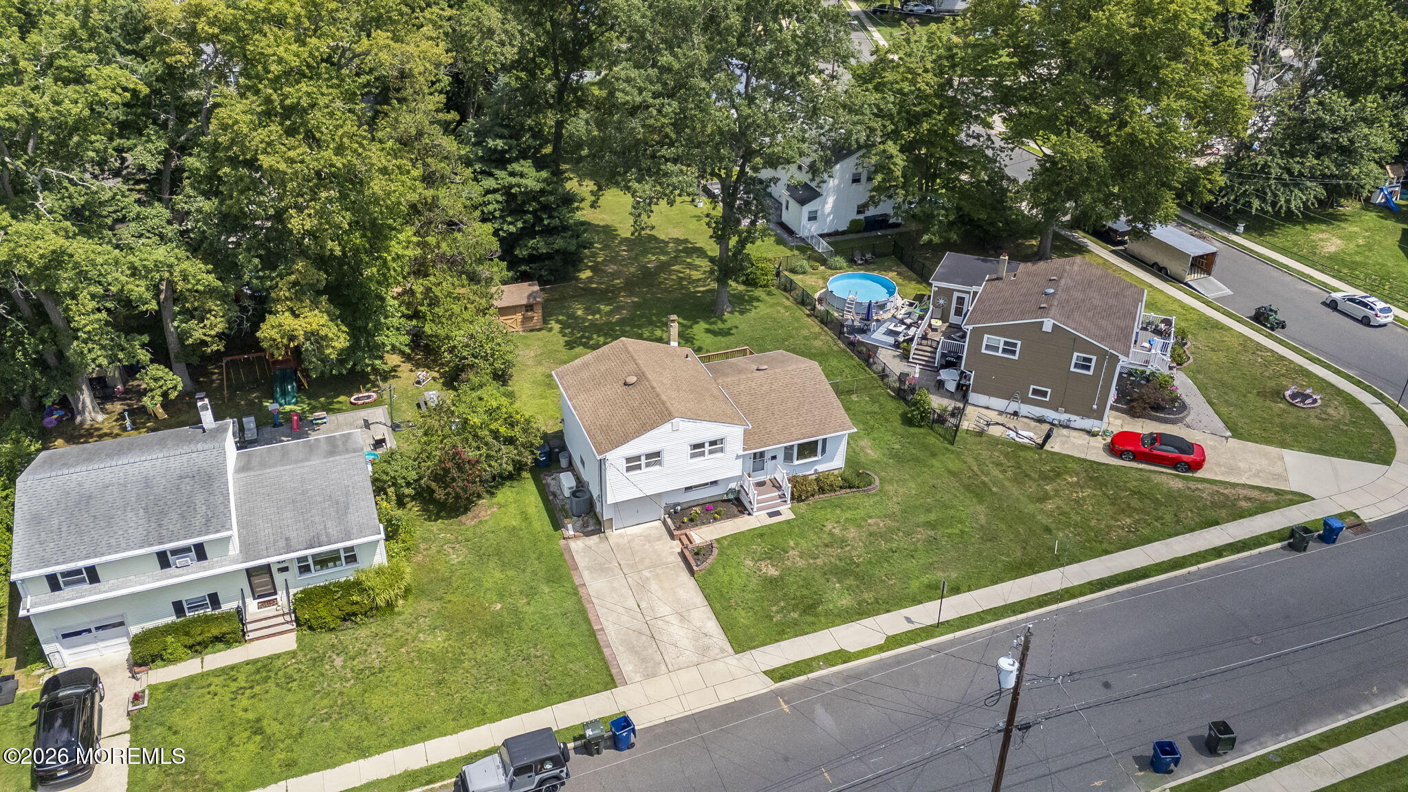 1117 Interlaken Avenue
