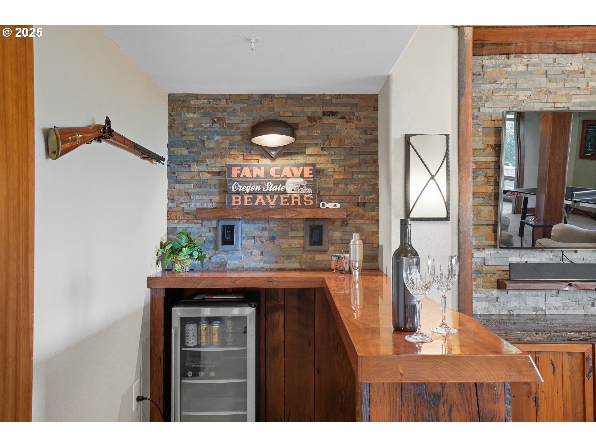 813 VARSITY RD, Kalama